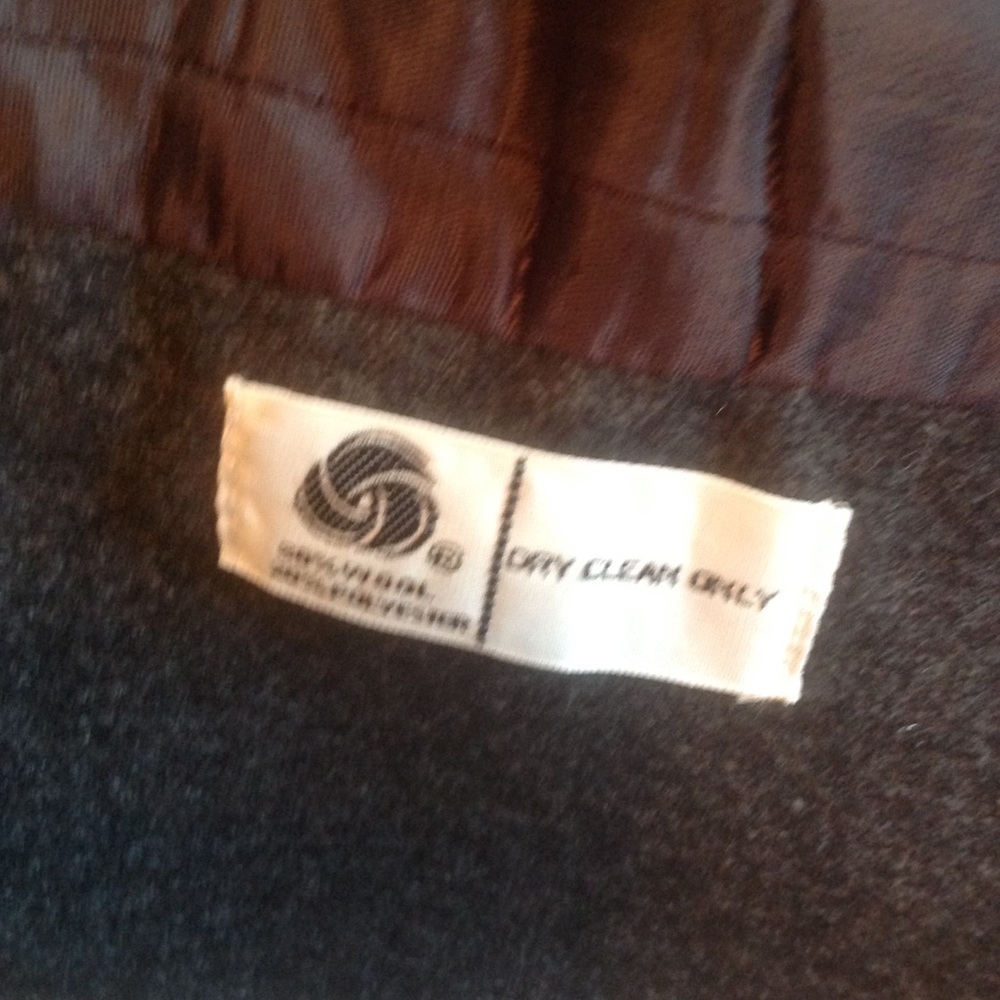 Wool suit - Picture 2 of 4